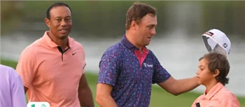 Tiger a Charlie Woods spárovaní s Justinem a Mikem Thomasem na PNC Championship